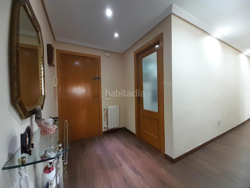 Foto 05e055a6-d153-4b65-863f-ea785237b4da. Pis amb calefacció aparcament piscina a Garbinet - Parque de las Avenidas Alicante