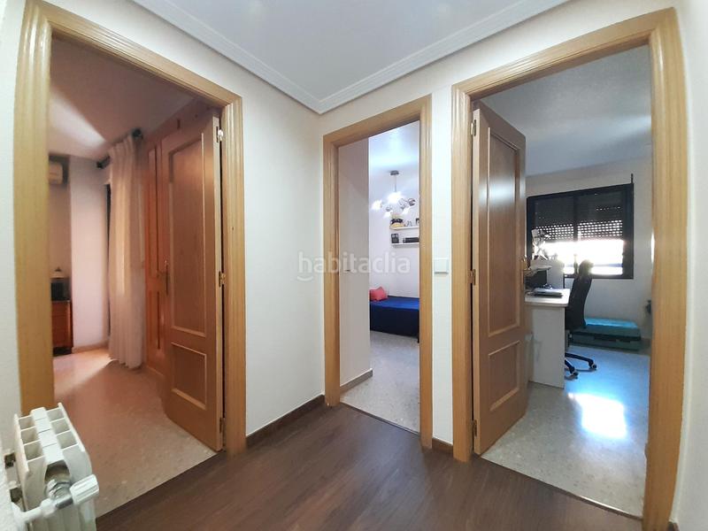 Foto 0e25371e-7d0b-4cc9-9e73-c49cdbb2d4a5. Pis amb calefacció aparcament piscina a Garbinet - Parque de las Avenidas Alicante