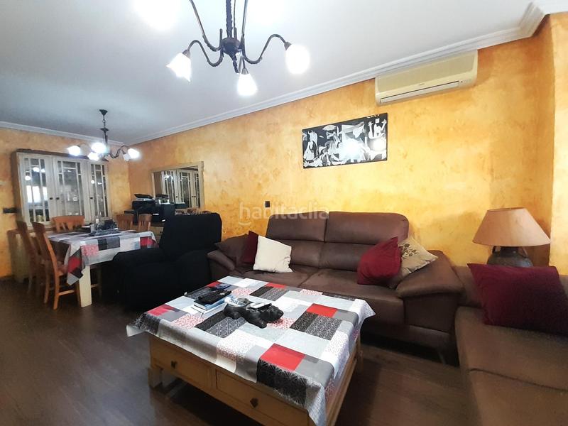 Foto 28dc9f04-95ea-412f-ac01-7232665b736f. Pis amb calefacció aparcament piscina a Garbinet - Parque de las Avenidas Alicante