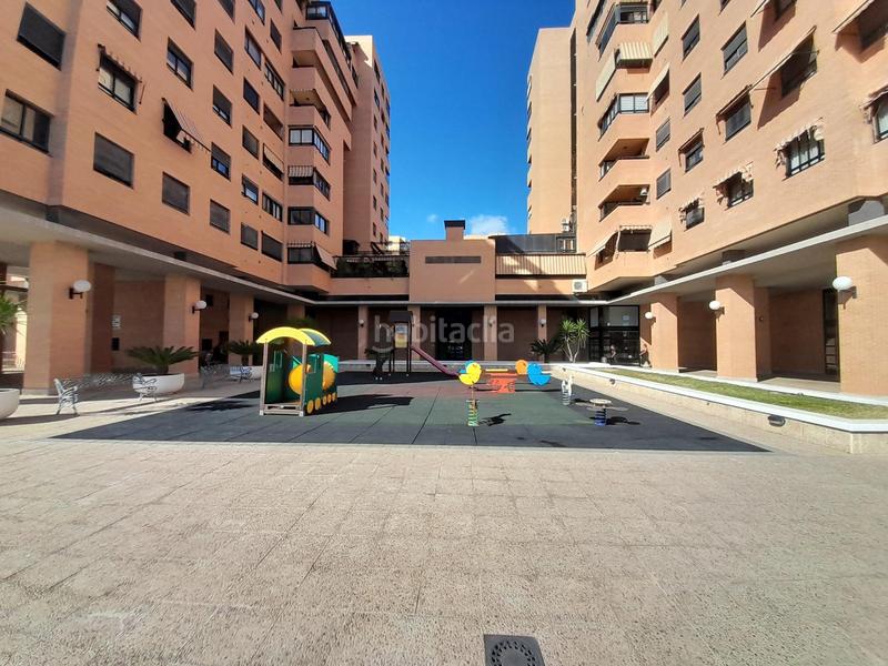 Foto bb88b67b-4641-4375-92da-c0ffc0c17f9b. Pis amb calefacció aparcament piscina a Garbinet - Parque de las Avenidas Alicante