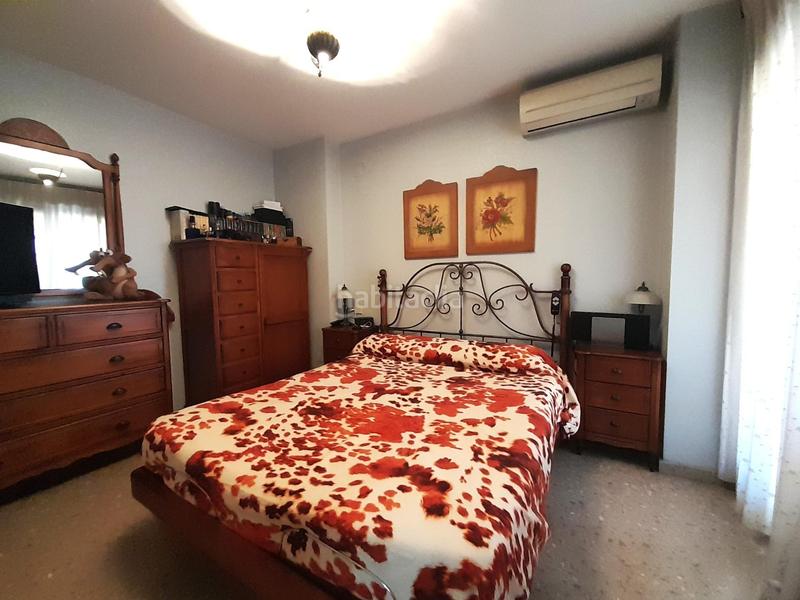 Foto e0b55e35-b443-4ff5-813c-783bbafc4a49. Pis amb calefacció aparcament piscina a Garbinet - Parque de las Avenidas Alicante