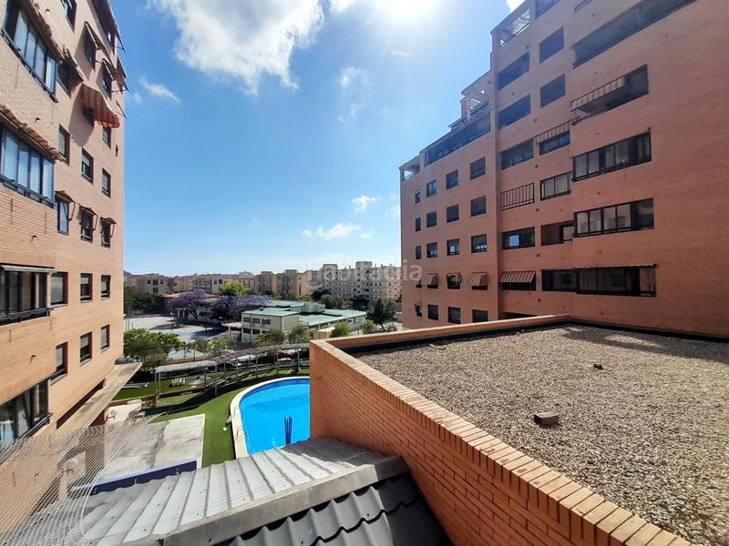 Foto e9a7eb70-03a1-4a2b-bb18-6a227e304d3d. Pis amb calefacció aparcament piscina a Garbinet - Parque de las Avenidas Alicante