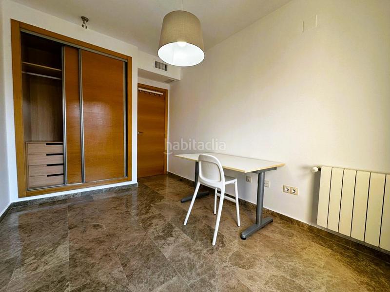 Foto cb3f5eca-f0b4-419d-b8c4-deb9c6d0e68e. Lloguer pis amb calefacció aparcament piscina a Playa de San Juan Alicante