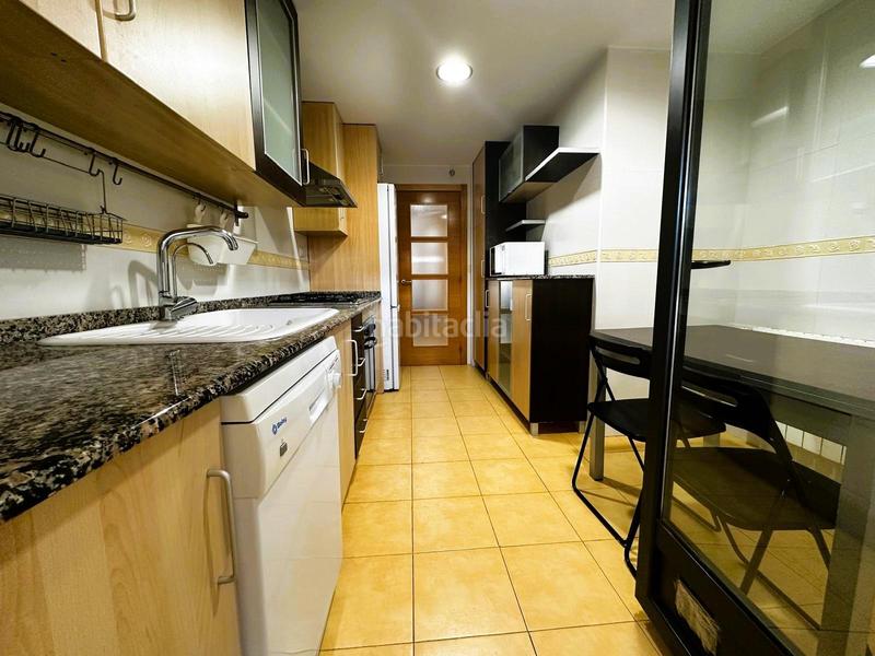 Foto 3c3caa5b-7632-443f-b8d9-874429990563. Location appartement avec chauffage parking piscine dans Alicante