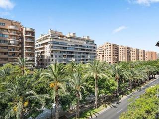 Lloguer Local Comercial a Garbinet - Parque de las Avenidas. Traspaso cafeteria cocteleria av pintor javier soler