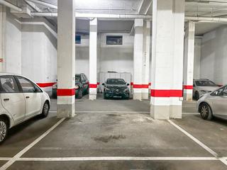 Parking voiture à Ensanche-Diputación. Plaza de garaje para coche en venta en ensanche diputación