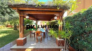 Chalet à Bellavista-Capiscol-Frank Espinós. Chalet en el campello con vistas al mar