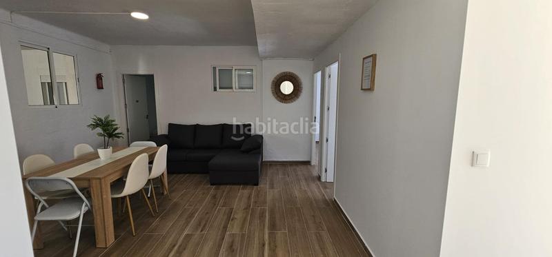Foto f05c6ac6-c67e-45f9-8e80-5c36cd64e284. Edifici a Desamparados - Hurchillo - Torremendo Orihuela