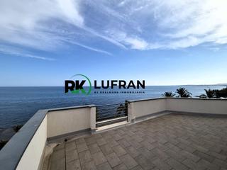 Lloguer Casa adossada  Calle del océano. Chalet en alquiler de larga temporada en cala cantalar frente al