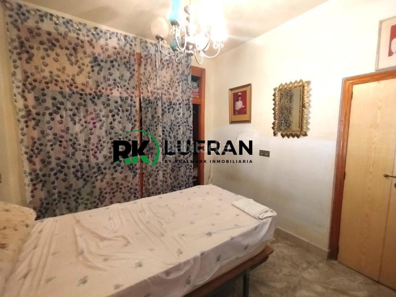 Foto 5a4b805b-c79b-4635-8fd7-19478a06a76c. Casa  en Prosperidad Aspe