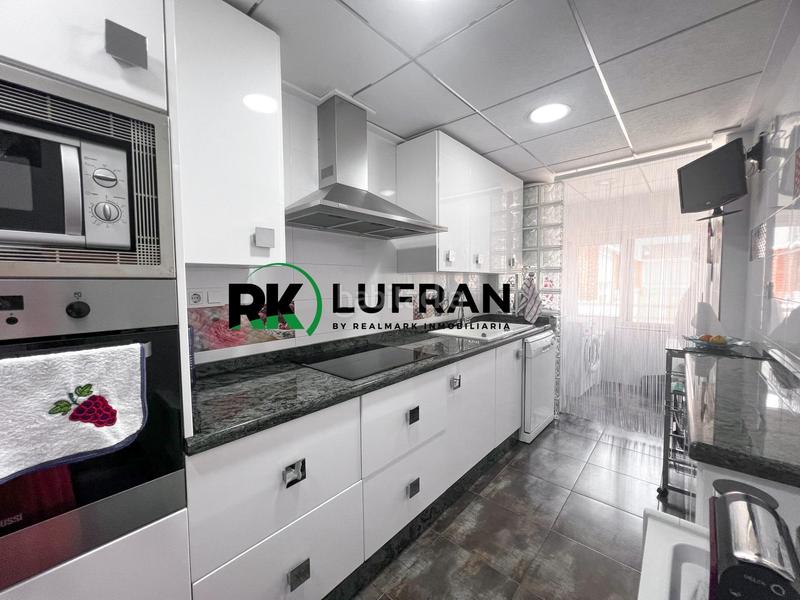 Foto 0f407f4c-1a2e-48ea-af44-d5444cf43d14. Piso apartamento con vistas increíbles en Juan XXIII Alicante