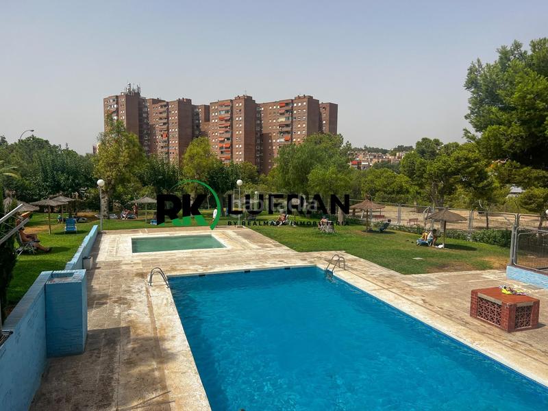 Foto 2771f886-3511-402d-a2b5-92fe49bb56bd. Piso apartamento con vistas increíbles en Juan XXIII Alicante