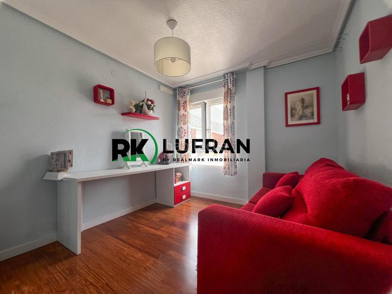 Foto 4d471416-6296-449c-9c3c-807facf5381b. Piso apartamento con vistas increíbles en Juan XXIII Alicante
