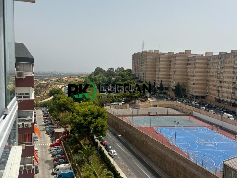 Foto 64072642-2f5c-4e95-b74a-eeec6b0fee03. Piso apartamento con vistas increíbles en Juan XXIII Alicante