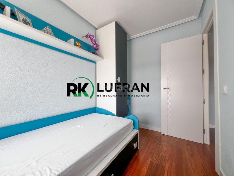 Foto b963c64b-115f-4c66-a57b-724b4d9bc940. Piso apartamento con vistas increíbles en Juan XXIII Alicante