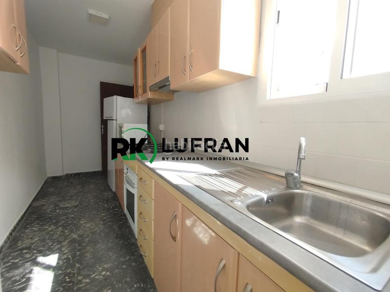 Foto 3f638be9-15bc-4c2b-b831-945de5218d23. Piso  listo para entrar a vivir o como inversión. en Elda