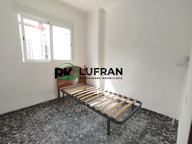 Foto a14a5599-8761-4a85-b2ff-c572dddb628a. Piso  listo para entrar a vivir o como inversión. en Elda