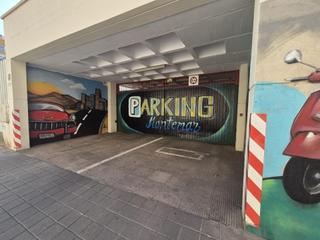 Car parking  Calle de gonzalo mengual. Plaza de garaje en venta en el pla  del bon repos  montemar