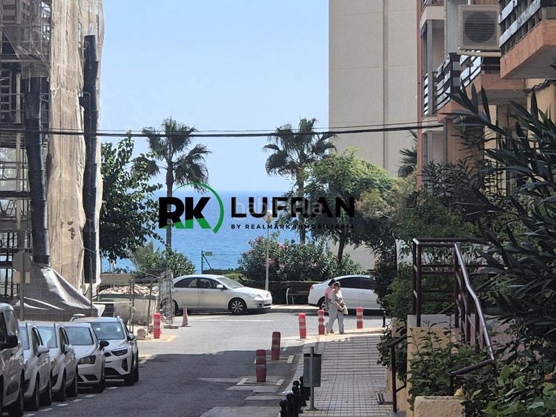 Foto 2c40db6a-029f-4759-a09c-d1859b16bbdb. Lloguer pis amb aparcament piscina a Playa Muchavista Campello (el)