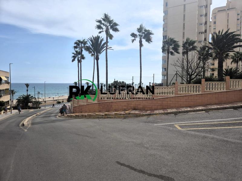 Foto 7e374ac7-7777-47f4-8ce1-a0bba2ec6fda. Lloguer pis amb aparcament piscina a Playa Muchavista Campello (el)