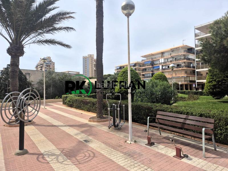 Foto d256ac3b-3bc8-48e5-b24a-f30d4472ae6e. Lloguer pis amb aparcament piscina a Playa Muchavista Campello (el)