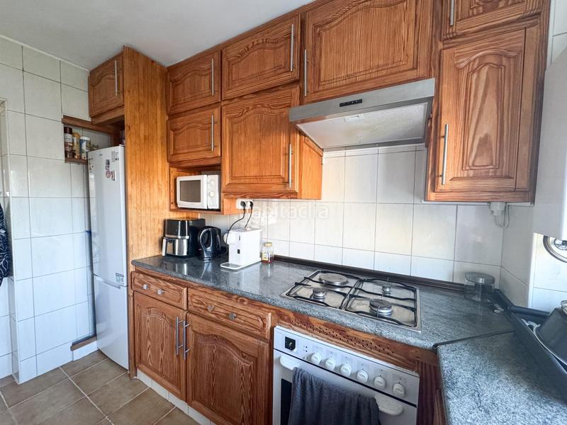 Foto b65a1e20-10dd-4a01-bf22-77cd88d45202. Appartement mit parking in Goteta Alicante