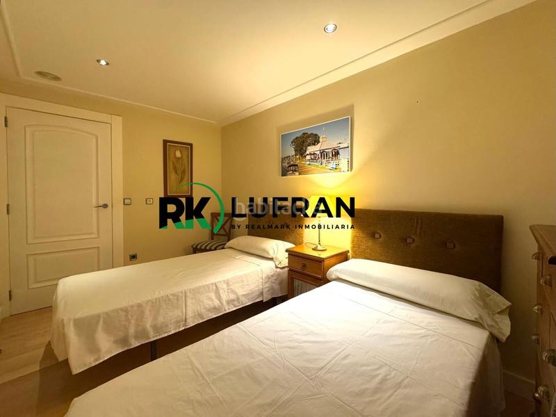 Foto 0bdf1609-b2eb-4ee6-9a19-ac0144929173. Piso  en venta en calle mayor en Casco Antiguo - Sta. Cruz - Ayuntamiento Alicante