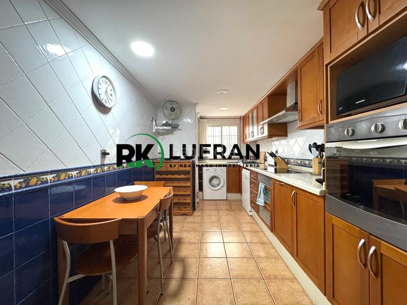 Foto 7224c12b-3838-4e15-9567-77c67446409b. Piso  en venta en calle mayor en Casco Antiguo - Sta. Cruz - Ayuntamiento Alicante