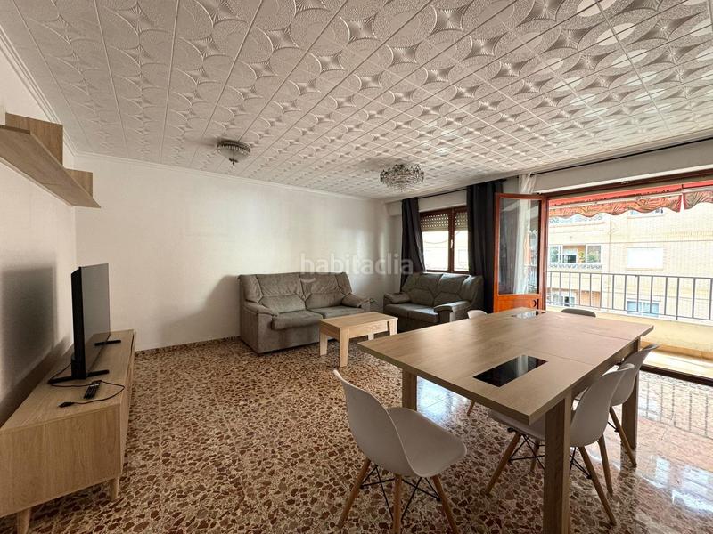 Foto bbbf196b-824b-46b7-ba56-8e2b3d65ff41. Piccolo appartamento in Los Ángeles Alicante