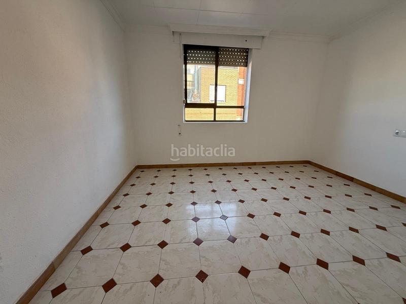 Foto 5dc81944-ba81-4d16-9733-ee0a07499a65. Pis a San Crispín-Huerta Nueva-Estación Elda