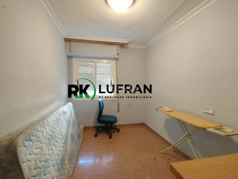 Foto ba854bb8-0494-45b4-9a70-fa46c41a7b18. Flat in Plaza de Toros-Avenida Chapí-Trinquete Elda