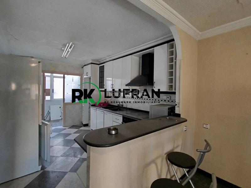 Foto ebe57e91-300f-47e2-9804-74382deca8d7. Flat in Plaza de Toros-Avenida Chapí-Trinquete Elda