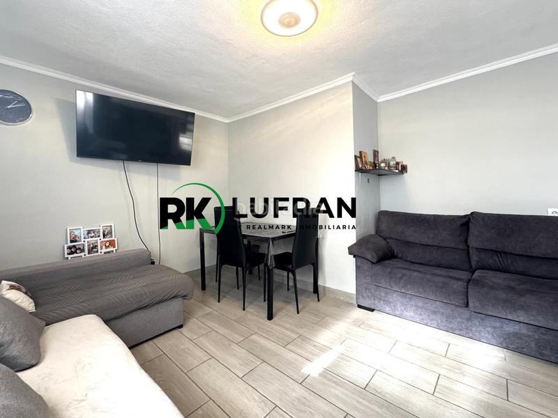 Foto 948fee7f-11e3-4e14-bf0e-0edb51f0fa29. Appartement dans Colonia Requena Alicante