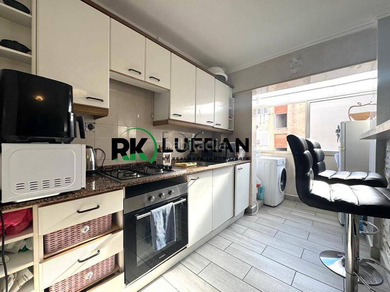 Foto fef01bd3-9b4a-4251-baa1-b65f3fa7cab5. Appartement dans Colonia Requena Alicante