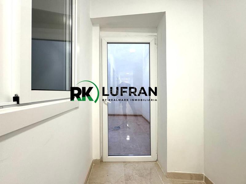 Foto 3f8310a8-e3bf-4fa9-bc69-65b9f19c763d. Local comercial a Carolinas Altas Alicante