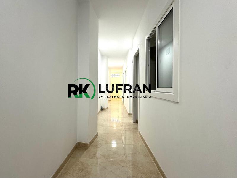 Foto 8d291208-54f3-4bb1-90ab-d0287c5b427a. Local comercial a Carolinas Altas Alicante