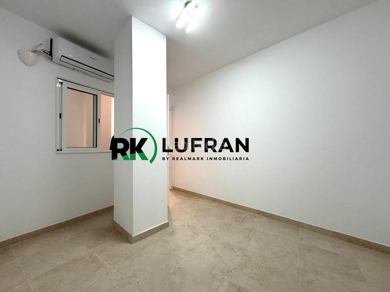 Foto ef88b4a0-4072-4d1a-8da9-71c7c140b388. Local comercial a Carolinas Altas Alicante