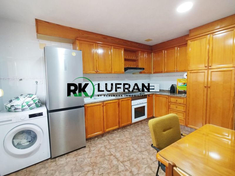 Foto 14f697f4-8020-47ab-81fd-3486ba6b1539. Casa fantastico adosado elda en Petrer