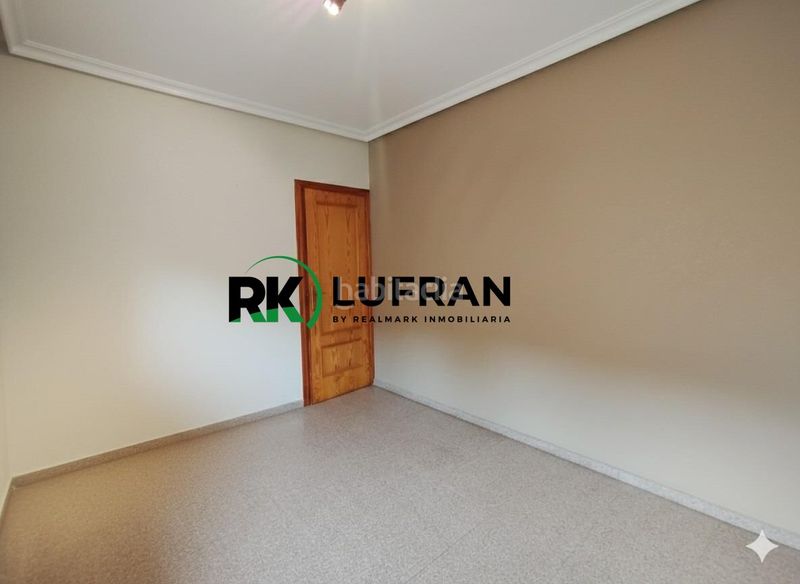 Foto 26dc0378-e784-4499-9f46-bdd4e9ed113a. Casa fantastico adosado elda en Petrer