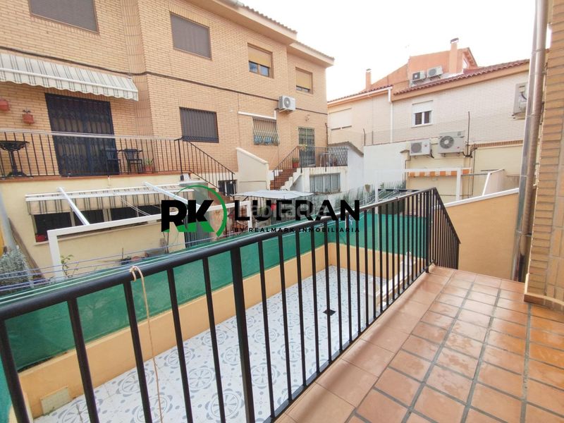 Foto a206b61c-7197-4192-bd20-72f1dfb78c4b. Casa fantastico adosado elda en Petrer