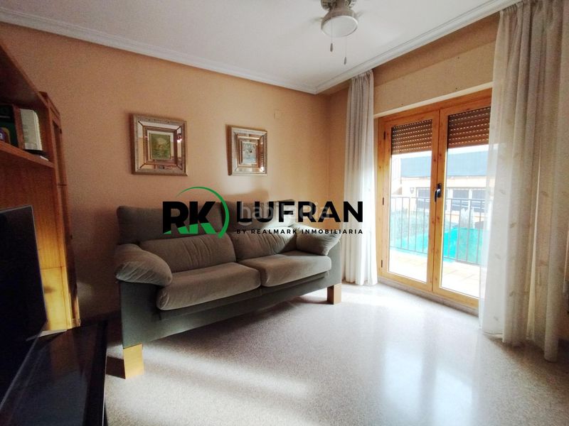 Foto b0022611-910a-4a39-ab51-90847bbf84ea. Casa fantastico adosado elda en Petrer