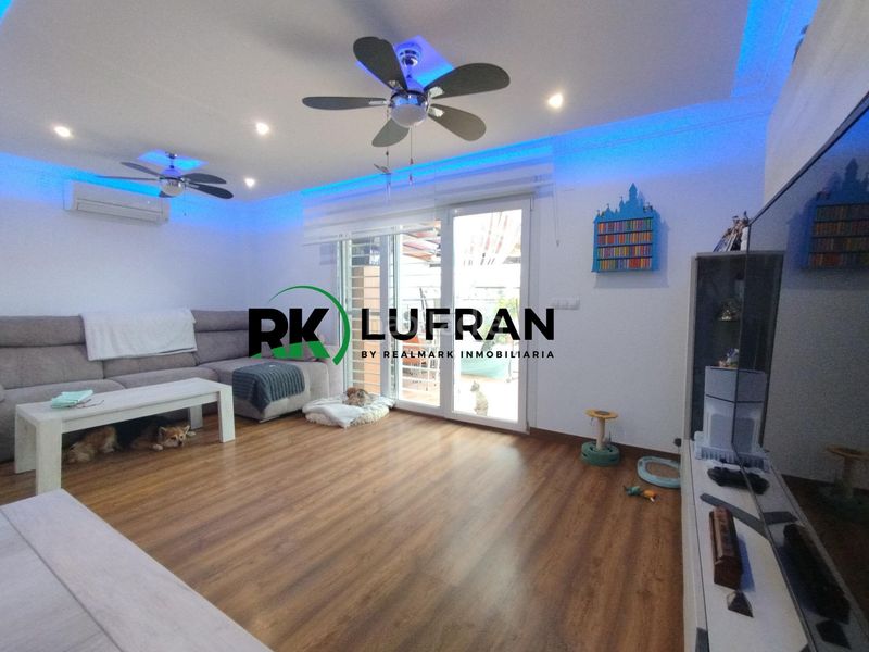 Foto 08d6bc54-9cab-48dd-9d68-fc574cfd6b91. Casa amb aparcament a Sax