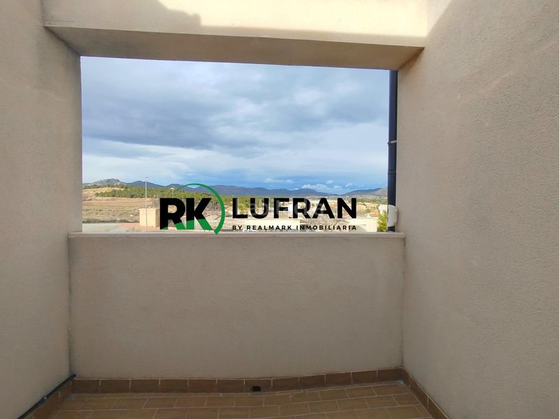 Foto afa4dfa4-5297-405e-bc53-1bdcedce78ec. Casa amb aparcament a Sax