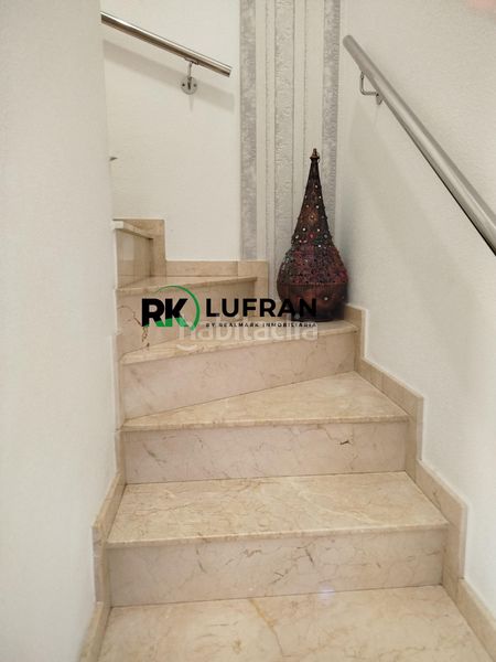 Foto b048eb2d-bef4-46fe-98e0-f97f20ec0351. Casa amb aparcament a Sax