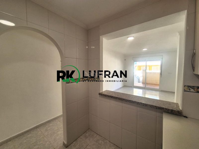 Foto 14efaee2-ca7c-475b-91f0-b9eac45a486c. Planta baixa amb piscina a Algorfa