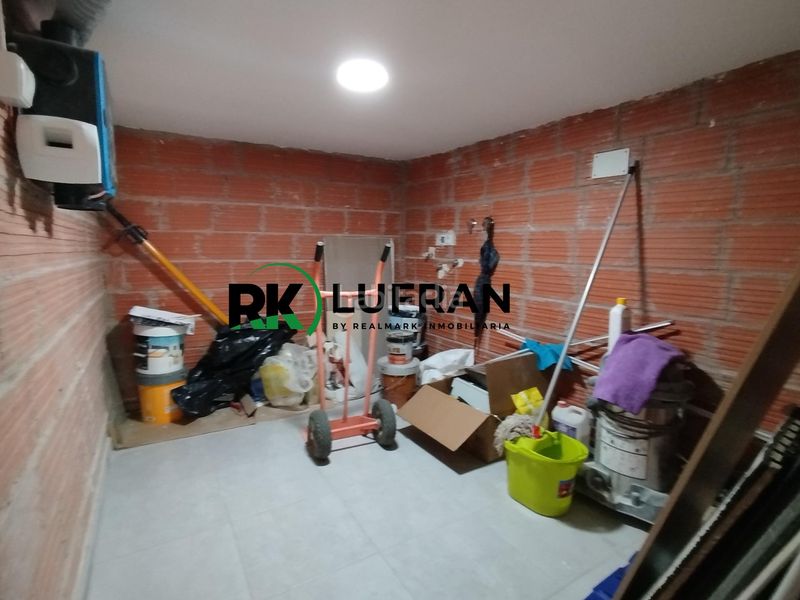 Foto fa1fb888-e4aa-4a75-ae39-326cc94fa63a. Casa a Xixona