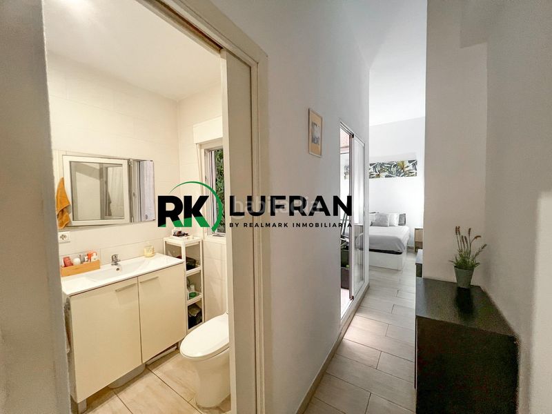 Foto 51ea75ee-6bb1-41b7-ae81-ac48da1ed64a. Edificio  a la venta en el centro en Barrio del Centro Alicante