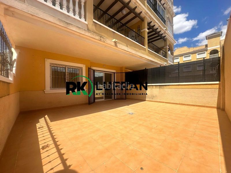 Foto 033e7b32-bd9e-403a-ad43-4b865cae6131. Planta baixa amb piscina a Algorfa