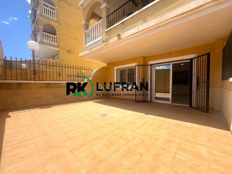 Foto 757e7136-b006-44c7-9f52-ccee9182ae55. Planta baixa amb piscina a Algorfa