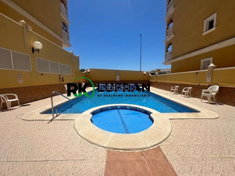 Foto c48f344c-9287-43ed-9bab-ace183a62895. Planta baixa amb piscina a Algorfa